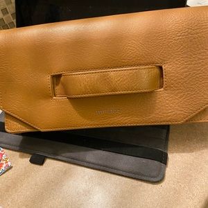 Matt & Nat clutch